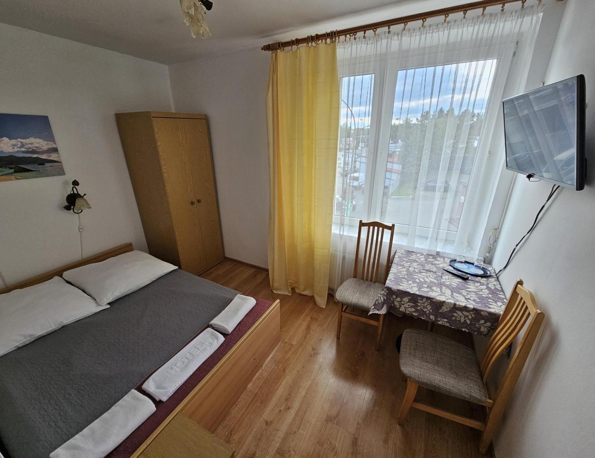 Hotel Eden Rzeszow Dış mekan fotoğraf