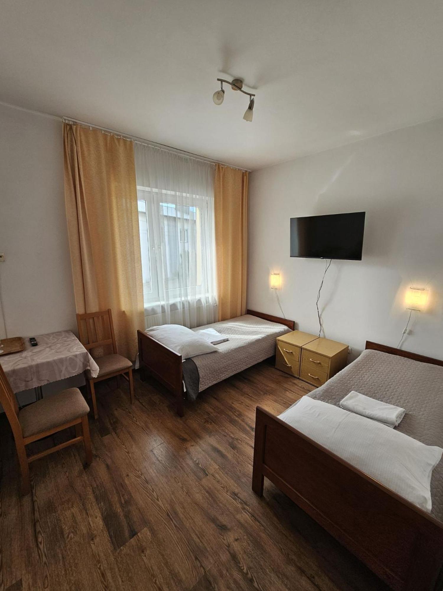 Hotel Eden Rzeszow Dış mekan fotoğraf